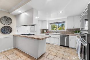 Single Family Residence, 25001 Mackenzie st, Laguna Hills, CA 92653 - 25