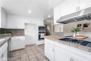 Single Family Residence, 25001 Mackenzie st, Laguna Hills, CA 92653 - 27