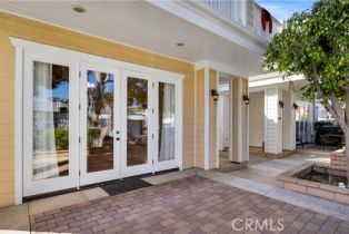 Condominium, 431 Iris ave, Corona Del Mar, CA 92625 - 4