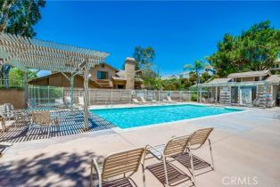 Single Family Residence, 3535 Sweetwater Circle, Corona, CA 92882 - 36