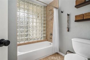 Condominium, 2400 Altisma way, Carlsbad, CA 92009 - 26