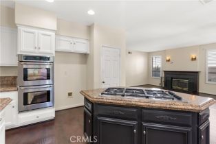 Single Family Residence, 872 South Briar Rose ln, Anaheim Hills, CA 92808 - 14