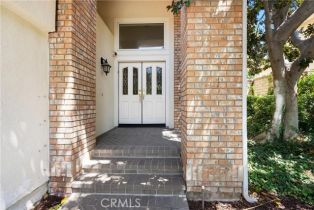 Single Family Residence, 872 South Briar Rose ln, Anaheim Hills, CA 92808 - 4