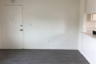 Apartment, 17011 Sims ln, Huntington Beach, CA 92649 - 2