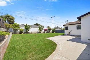 Single Family Residence, 270 Fairfax ave, Ventura, CA 93003 - 37