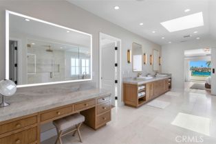 Single Family Residence, 2401 Bayshore dr, Newport Beach, CA 92663 - 40