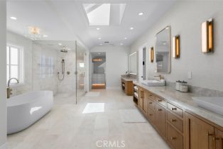 Single Family Residence, 2401 Bayshore dr, Newport Beach, CA 92663 - 42