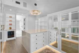 Single Family Residence, 2401 Bayshore dr, Newport Beach, CA 92663 - 45