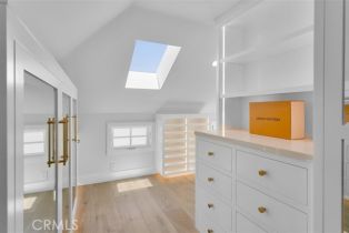 Single Family Residence, 2401 Bayshore dr, Newport Beach, CA 92663 - 49