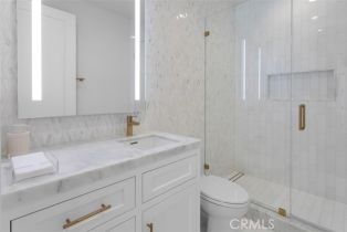 Single Family Residence, 2401 Bayshore dr, Newport Beach, CA 92663 - 51