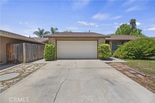 Single Family Residence, 819 Shade Tree ln, Fallbrook, CA 92028 - 4