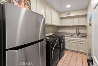 Single Family Residence, 27773 Hidden Trail rd, Laguna Hills, CA 92653 - 66