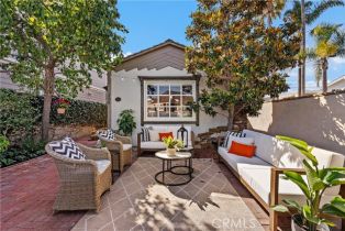 Single Family Residence, 135 Turquoise ave, Newport Beach, CA 92662 - 2