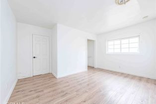 Single Family Residence, 2060 Orange ave, Long Beach, CA 90806 - 11