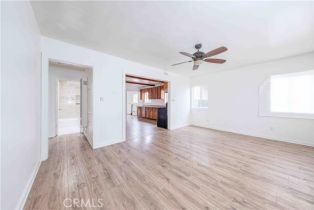 Single Family Residence, 2060 Orange ave, Long Beach, CA 90806 - 4