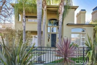 Condominium, 710 Marigold ave, Corona Del Mar, CA 92625 - 2