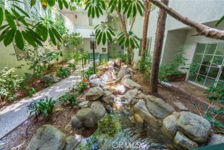 Condominium, 1375 Kelton ave, Westwood, CA 90024 - 37