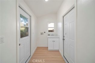 Single Family Residence, 3211 Jeffries ave, Burbank, CA 91505 - 11