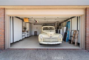 Single Family Residence, 20161 Glacier cir, Huntington Beach, CA 92646 - 36