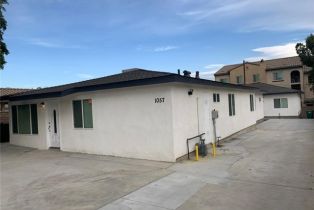 Residential Income, 1057 circle city dr cir, Corona, CA 92879 - 8