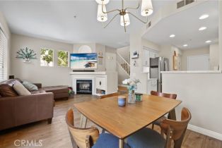 Condominium, 2348 Sunningdale dr, Tustin, CA 92782 - 8