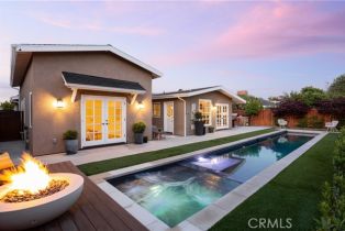 Single Family Residence, 1307 Oxford ln, Newport Beach, CA 92660 - 2