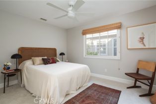 Single Family Residence, 1307 Oxford ln, Newport Beach, CA 92660 - 24