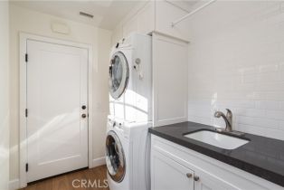 Single Family Residence, 1307 Oxford ln, Newport Beach, CA 92660 - 29