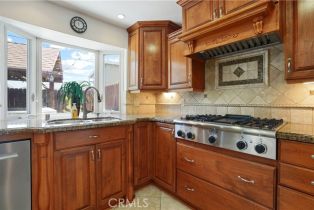Single Family Residence, 17882 Hallcroft ln, Huntington Beach, CA 92647 - 7