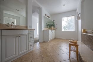 Single Family Residence, 8365 Sanctuary dr, Corona, CA 92883 - 11