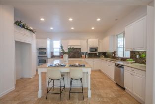 Single Family Residence, 8365 Sanctuary dr, Corona, CA 92883 - 7