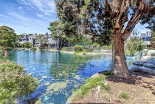 Condominium, 20122 Bayfront ln, Huntington Beach, CA 92646 - 17