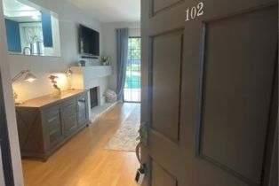 Condominium, 20122 Bayfront LN, Huntington Beach, CA  Huntington Beach, CA 92646