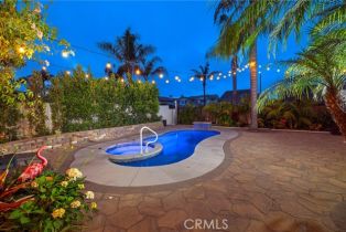 Single Family Residence, 16561 Wanderer ln, Huntington Beach, CA 92649 - 31