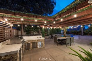 Single Family Residence, 16561 Wanderer ln, Huntington Beach, CA 92649 - 32