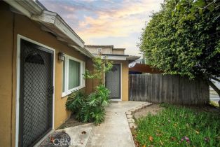 Residential Income, 154 Avenida Florencia, San Clemente, CA 92672 - 7