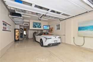 Single Family Residence, 2118 Pacific Coast, Huntington Beach, CA 92648 - 38