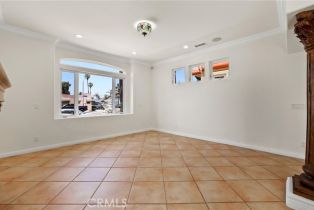 Single Family Residence, 326 6th st, Huntington Beach, CA 92648 - 10