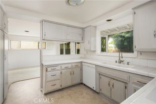 Single Family Residence, 390 Peralta ave, Long Beach, CA 90803 - 11