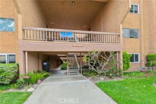 Condominium, 6600 Warner ave, Huntington Beach, CA 92647 - 12