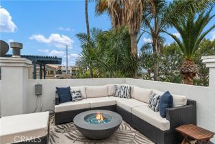 Single Family Residence, 117 Alabama st, Huntington Beach, CA 92648 - 33