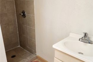 Single Family Residence, 5551 Mason ave, Woodland Hills, CA 91367 - 30