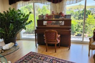 Single Family Residence, 5551 Mason ave, Woodland Hills, CA 91367 - 39