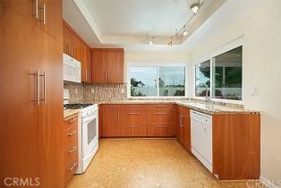 Single Family Residence, 9561 Rockpoint dr, Huntington Beach, CA 92646 - 6