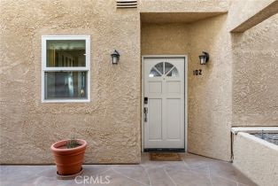 Condominium, 2000 Pacific Coast, Huntington Beach, CA 92648 - 3