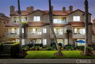 Condominium, 2000 Pacific Coast, Huntington Beach, CA  Huntington Beach, CA 92648