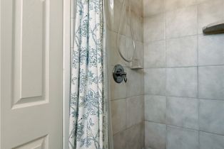 Apartment, 10614 Eastborne ave, Westwood, CA 90024 - 13