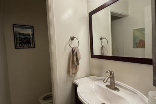 Apartment, 10614 Eastborne ave, Westwood, CA 90024 - 3