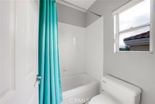 Single Family Residence, 32879 Valentino way, Temecula, CA 92592 - 17