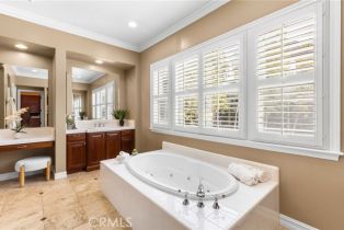 Single Family Residence, 19103 Green Oaks rd, Yorba Linda, CA 92886 - 50